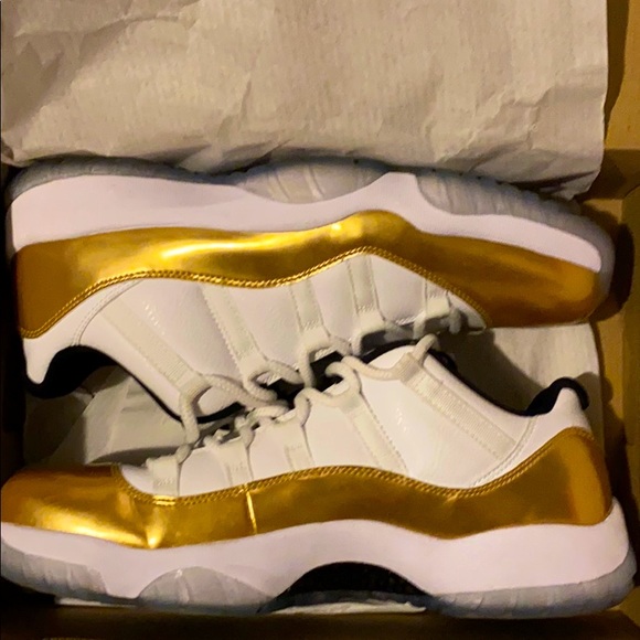 Jordan 11 retro low closing ceremony - Picture 1 of 4